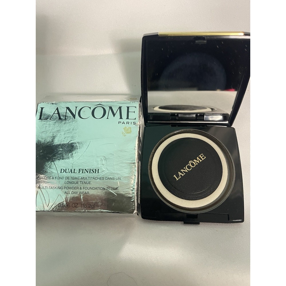 LANCOME ~ DUAL FINISH POWDER MAKEUP ~ # 520 SUEDE (W) ~ 0.536 OZ